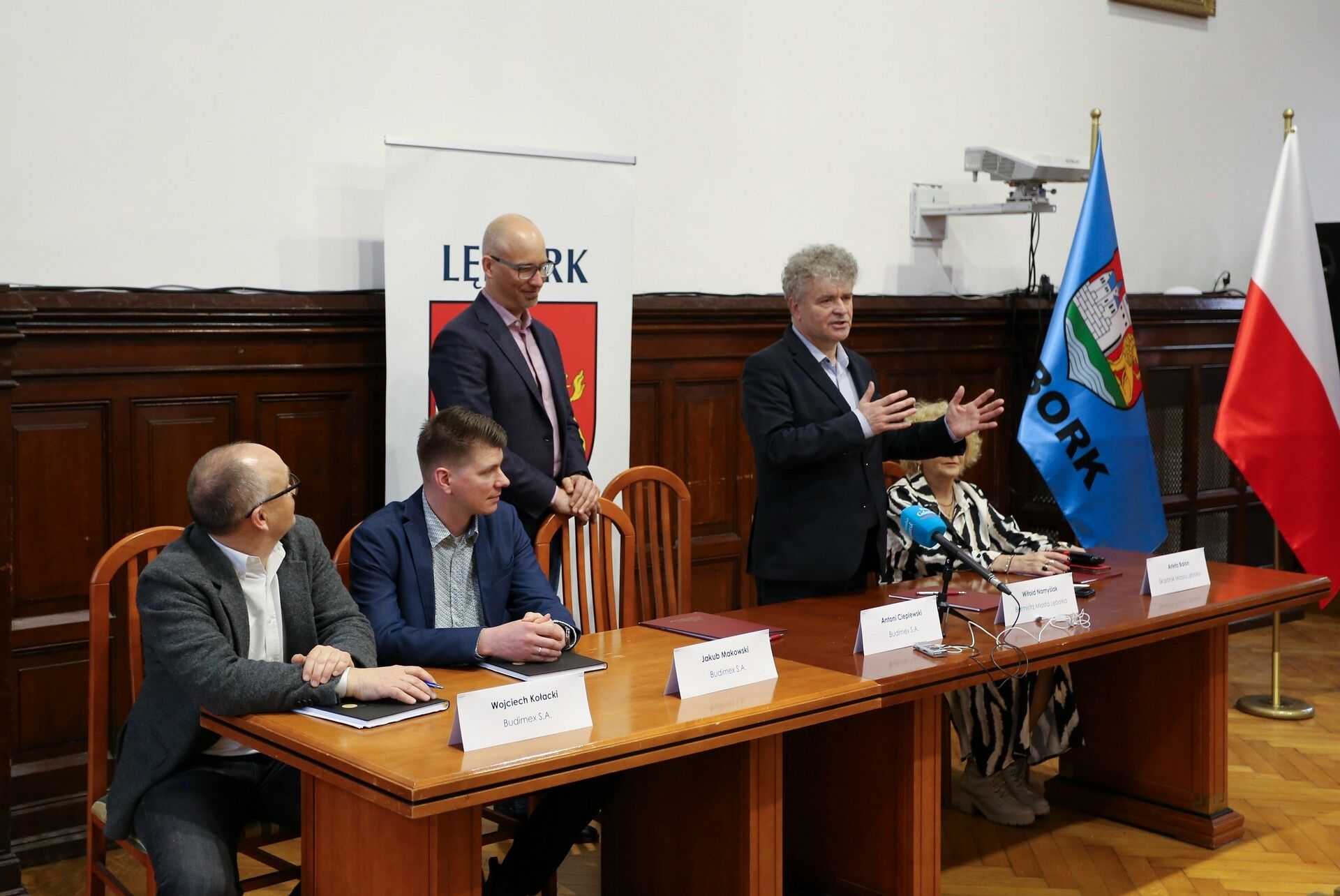 Podpisano umowę na budowę nowej drogi w Lęborku: