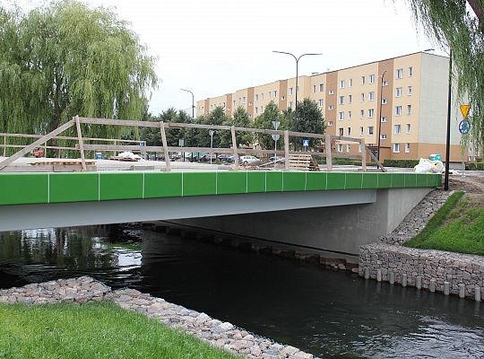 Most na Czołgistów i drogi dojazdowe z asfaltem 39486