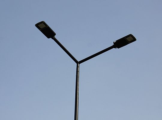 Nowe latarnie oświetlają ulice Strzelców 42552