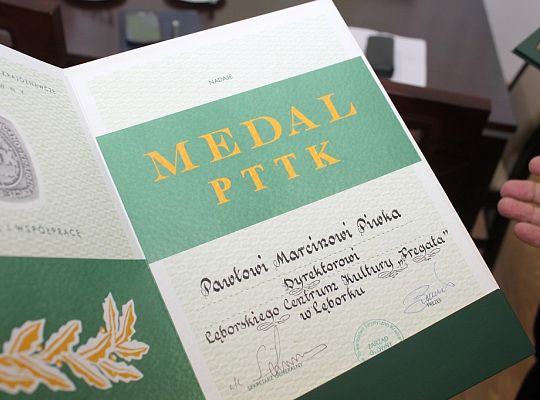 Medal PTTK za pomoc i współpracę 14072