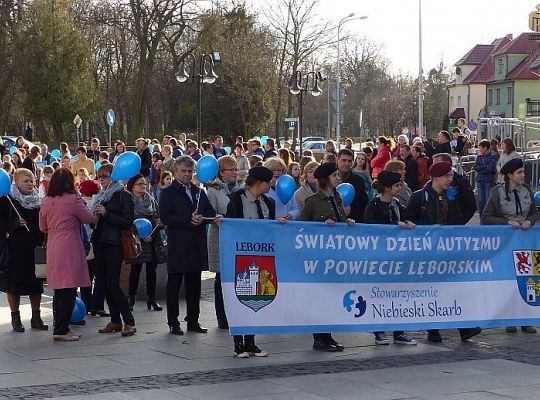 Marsz dla Autyzmu przeszedł ulicami Lęborka 14149