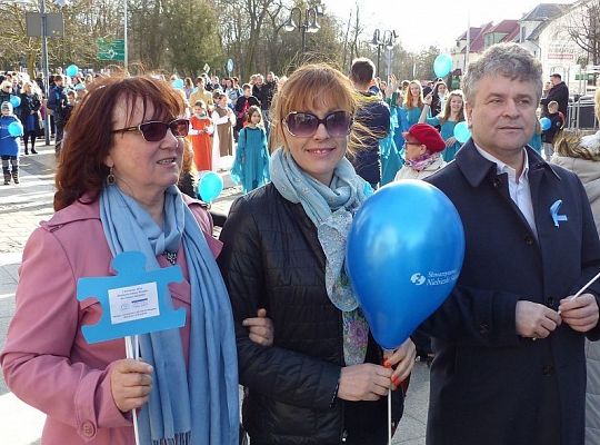 Marsz dla Autyzmu przeszedł ulicami Lęborka 14151