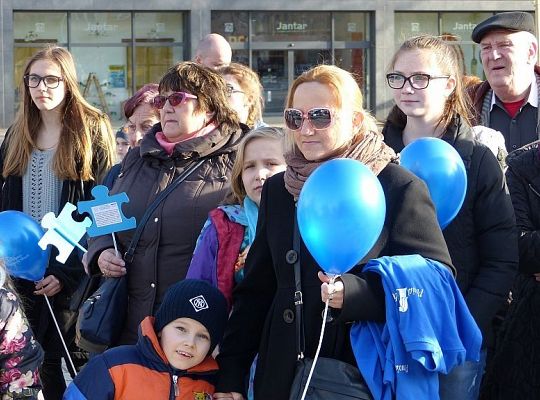 Marsz dla Autyzmu przeszedł ulicami Lęborka 14182
