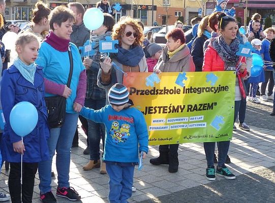 Marsz dla Autyzmu przeszedł ulicami Lęborka 14186