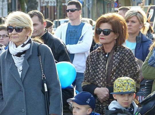 Marsz dla Autyzmu przeszedł ulicami Lęborka 14227