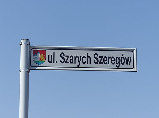 Szarych Szeregów i gen. Sosabowskiego z asfaltem. 23733