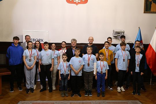 Spektakularny Sukces Lęborskich Karateków na XI 52130