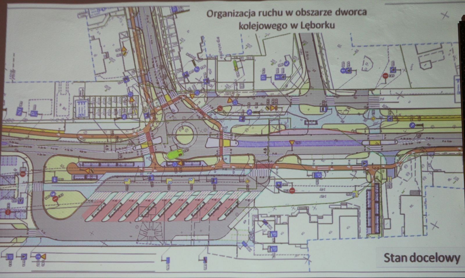 Zmiana organizacji ruchu przed dworcem PKP