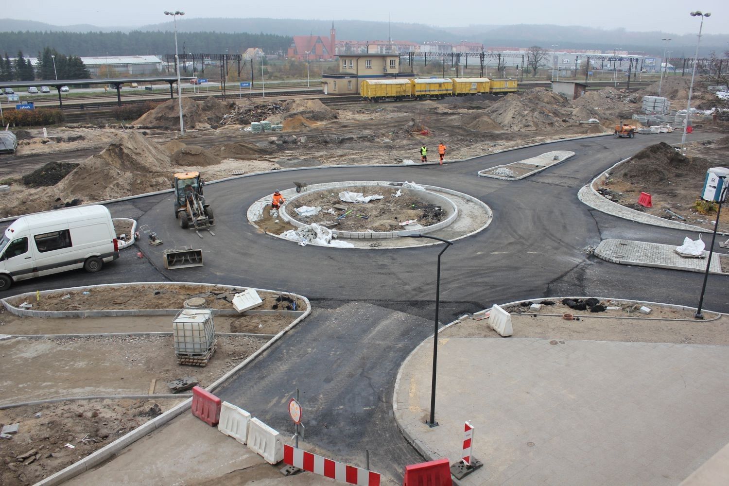 Lęborski Węzeł Przesiadkowy. Front robót na