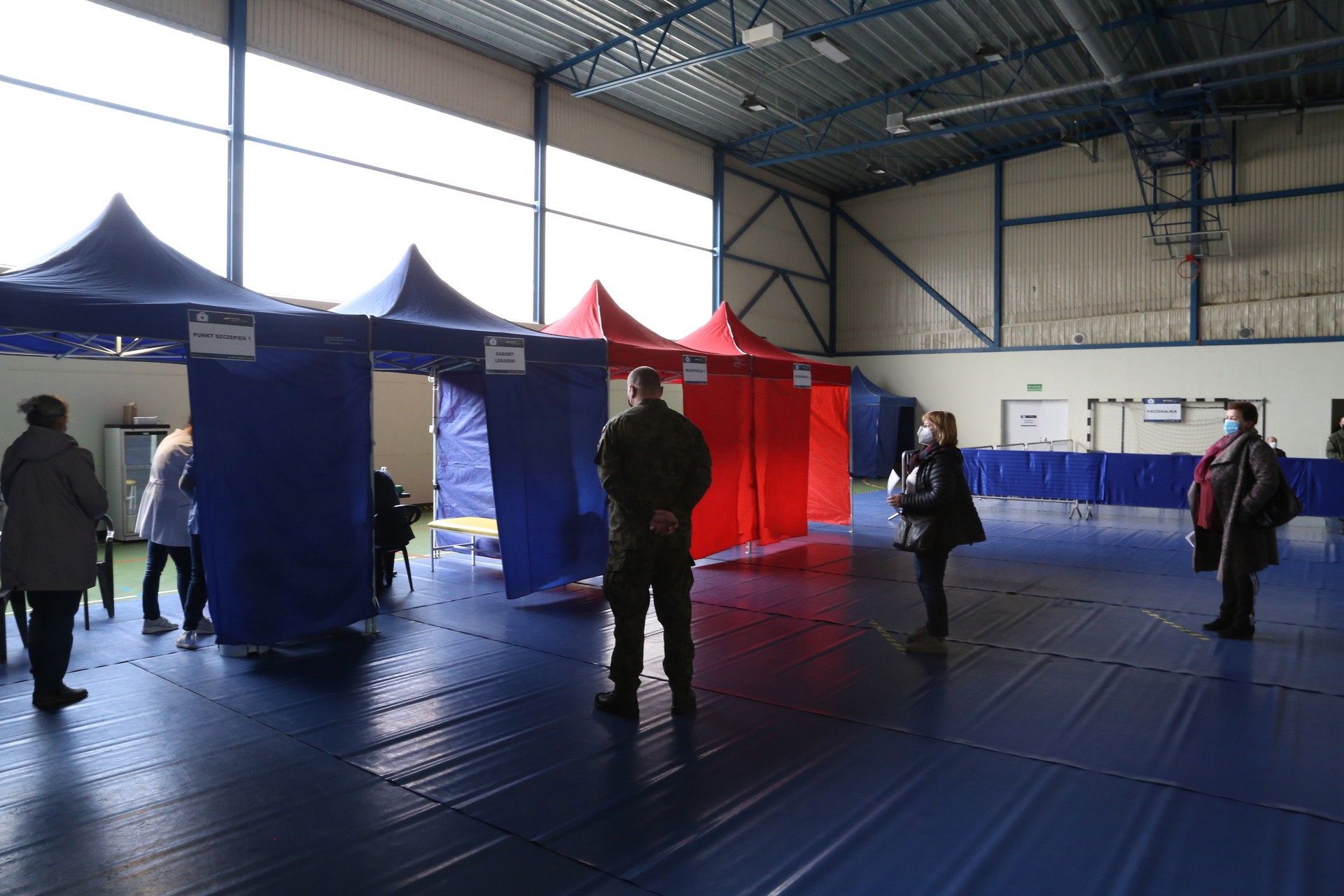 Ruszyły dodatkowe szczepienia