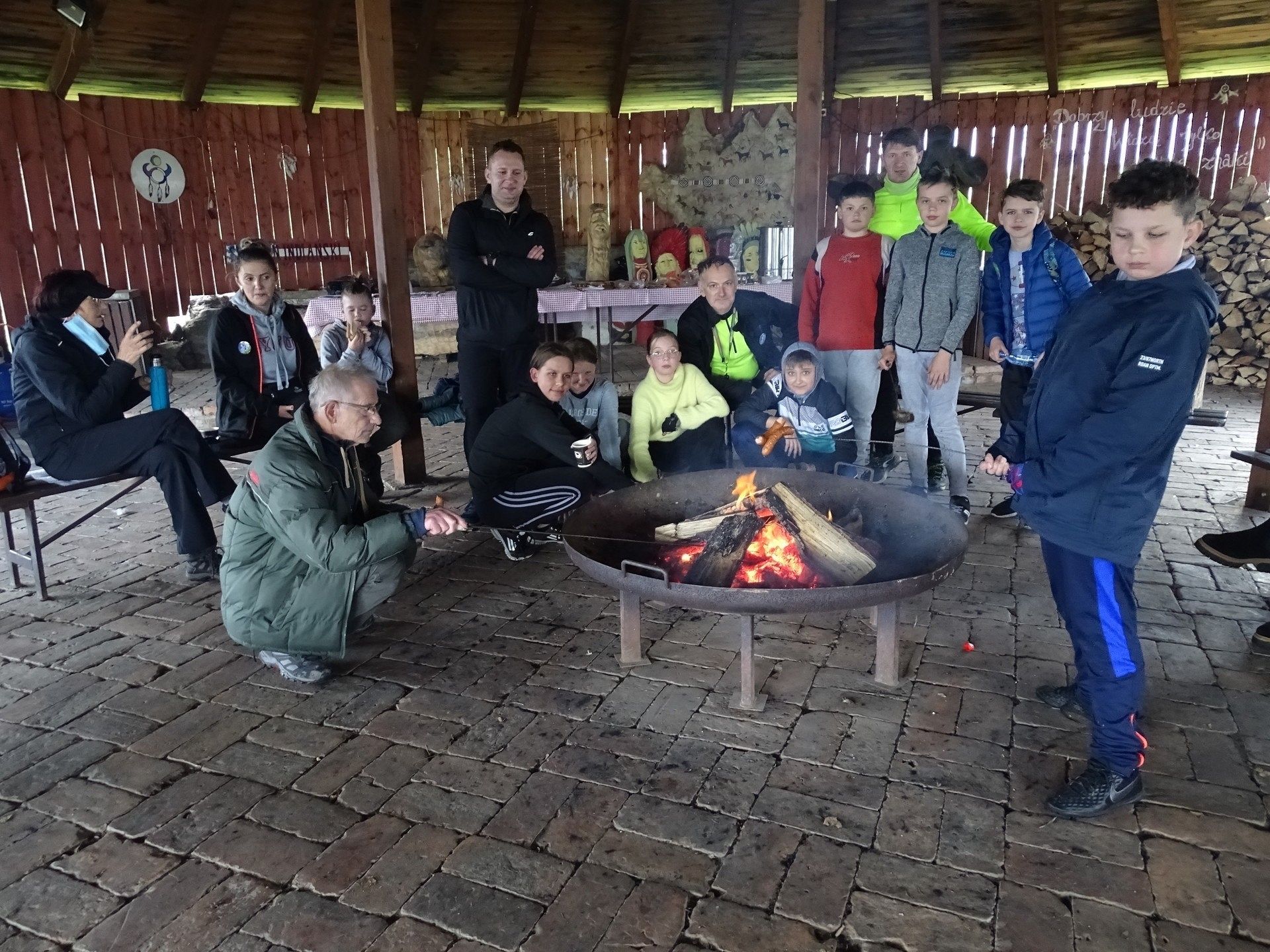Pieszo i rowerami – rajd „Poznajemy piękno gminy