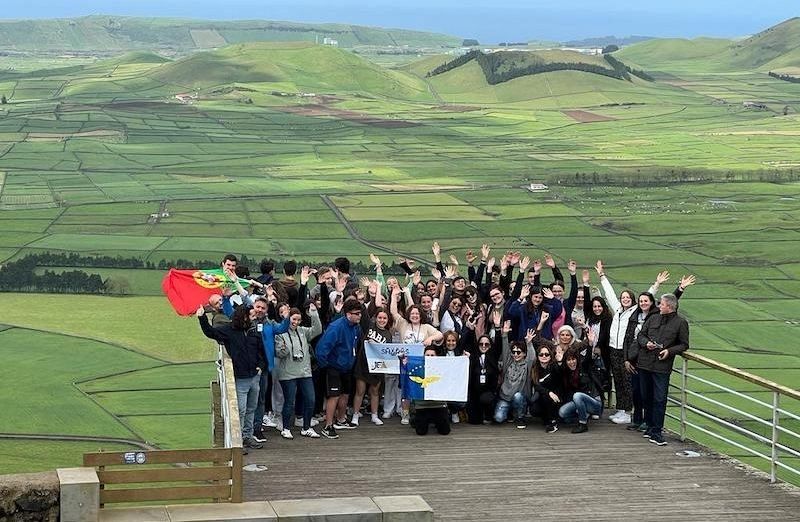 Uczniowie SP1 z Erasmusa+ polecieli na Azory