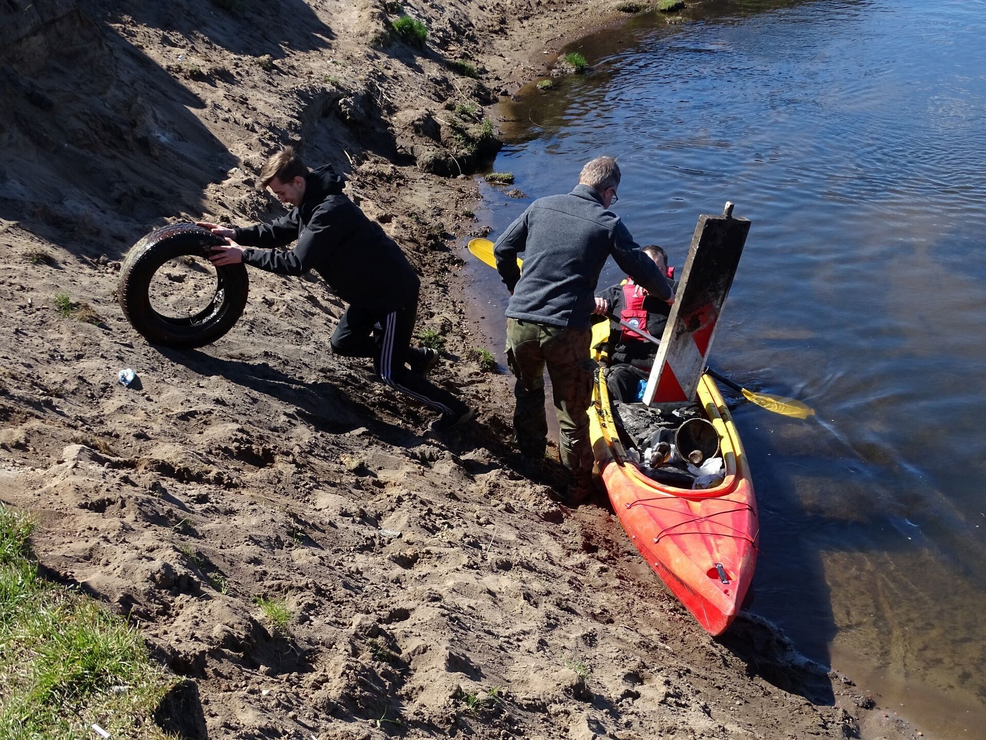 Czyszczenie rzeki Łeby – 15 kwietnia