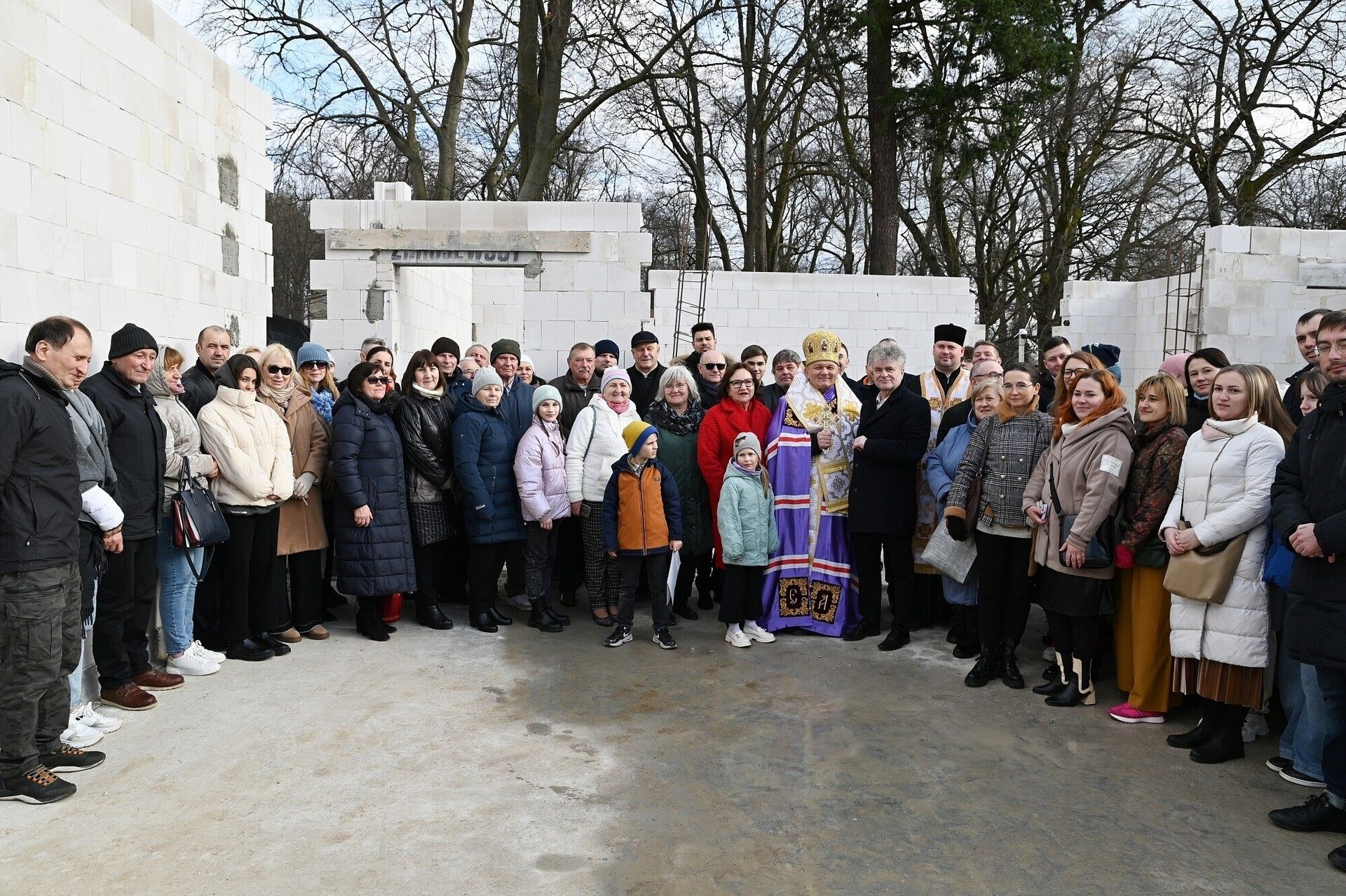 Poświęcenie kamienia węgielnego pod budową