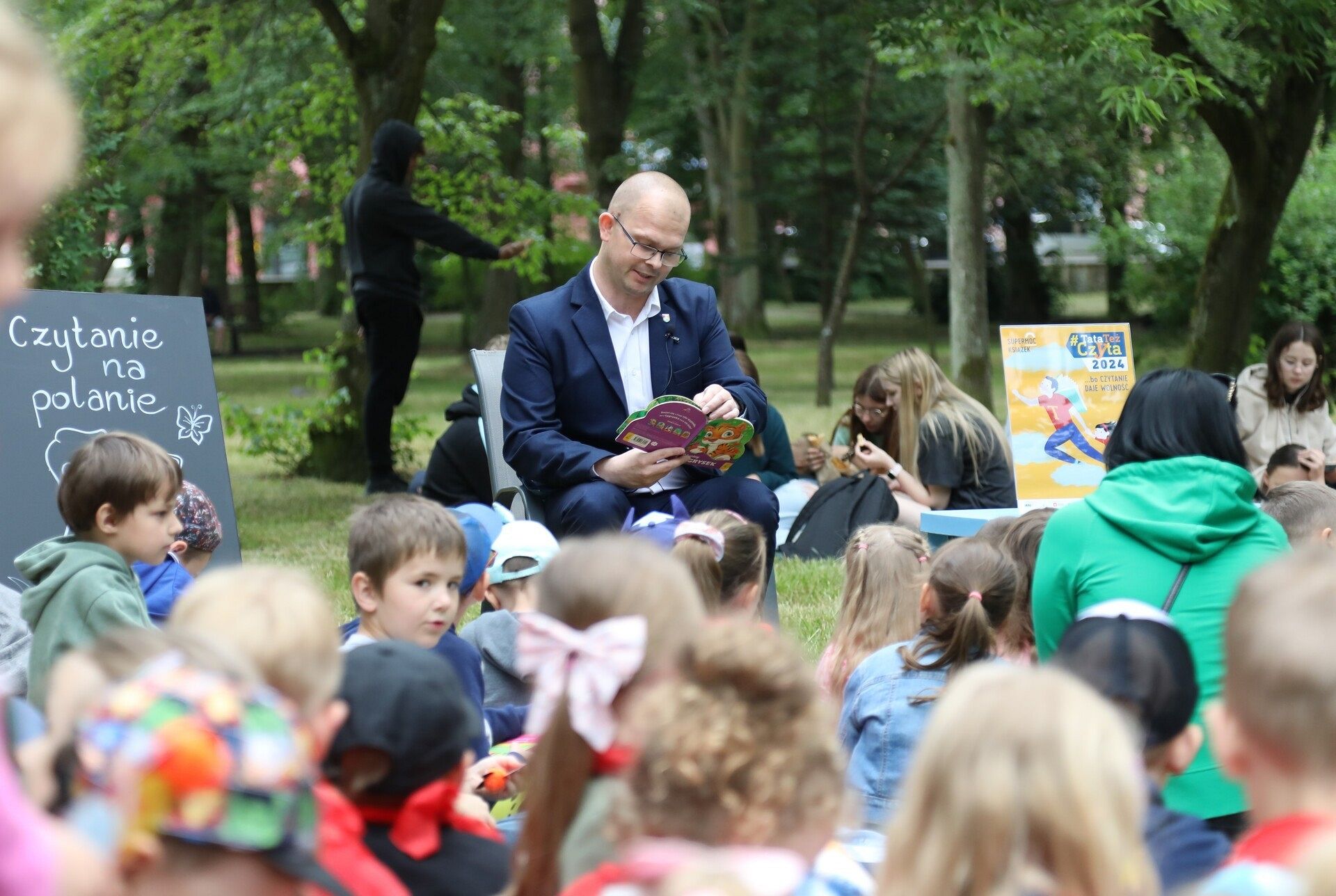 Czytanie na polanie