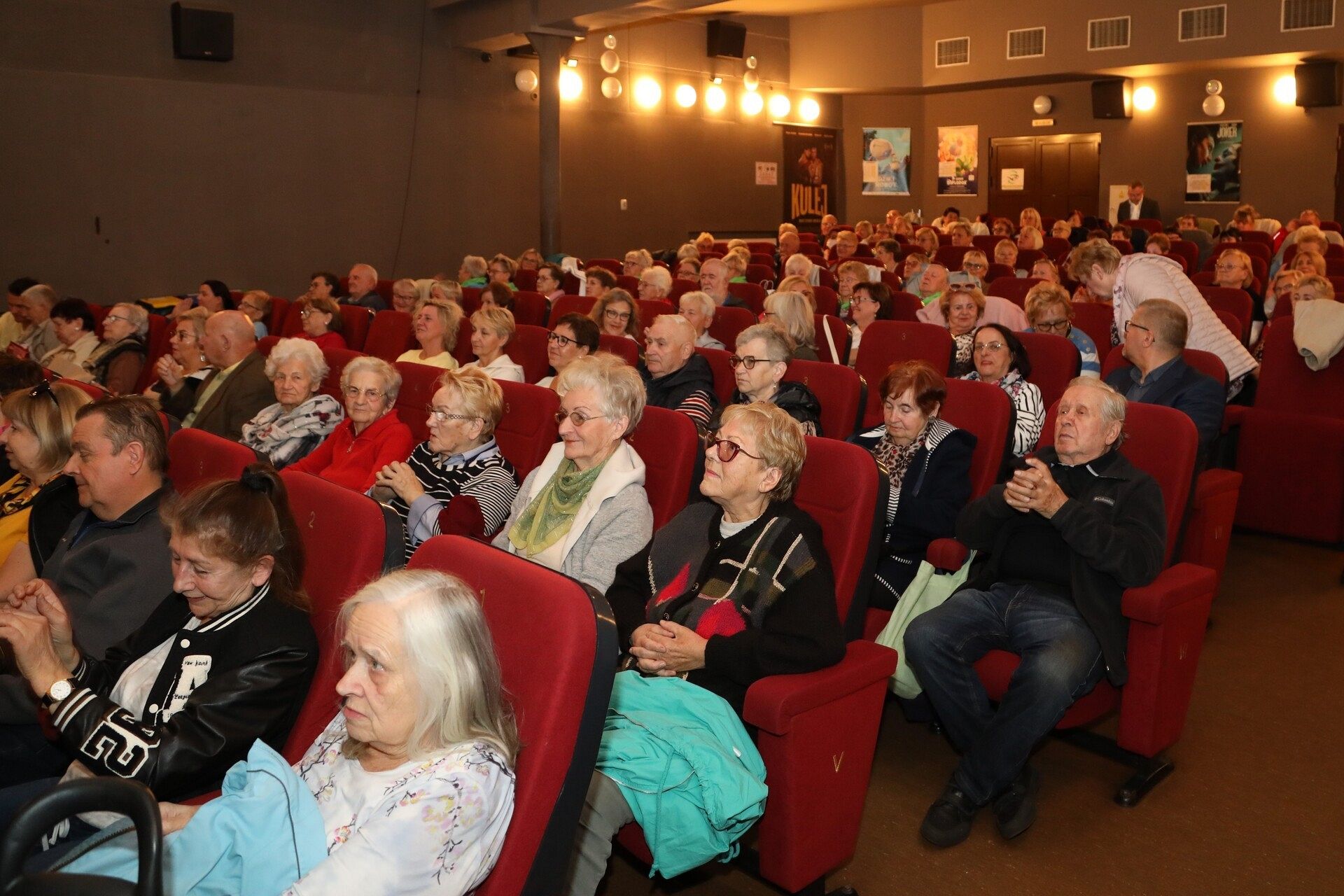 Seniorki i seniorzy na Powiatowym Forum