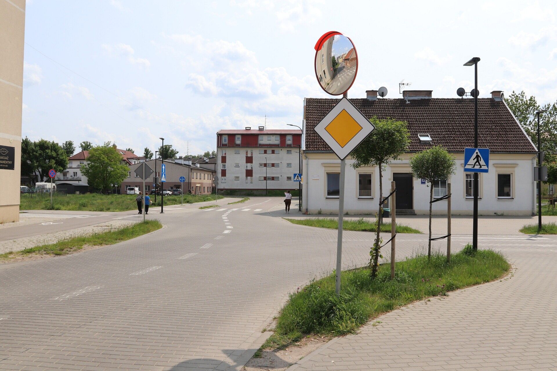 Nowe lustra drogowe w Lęborku – więcej