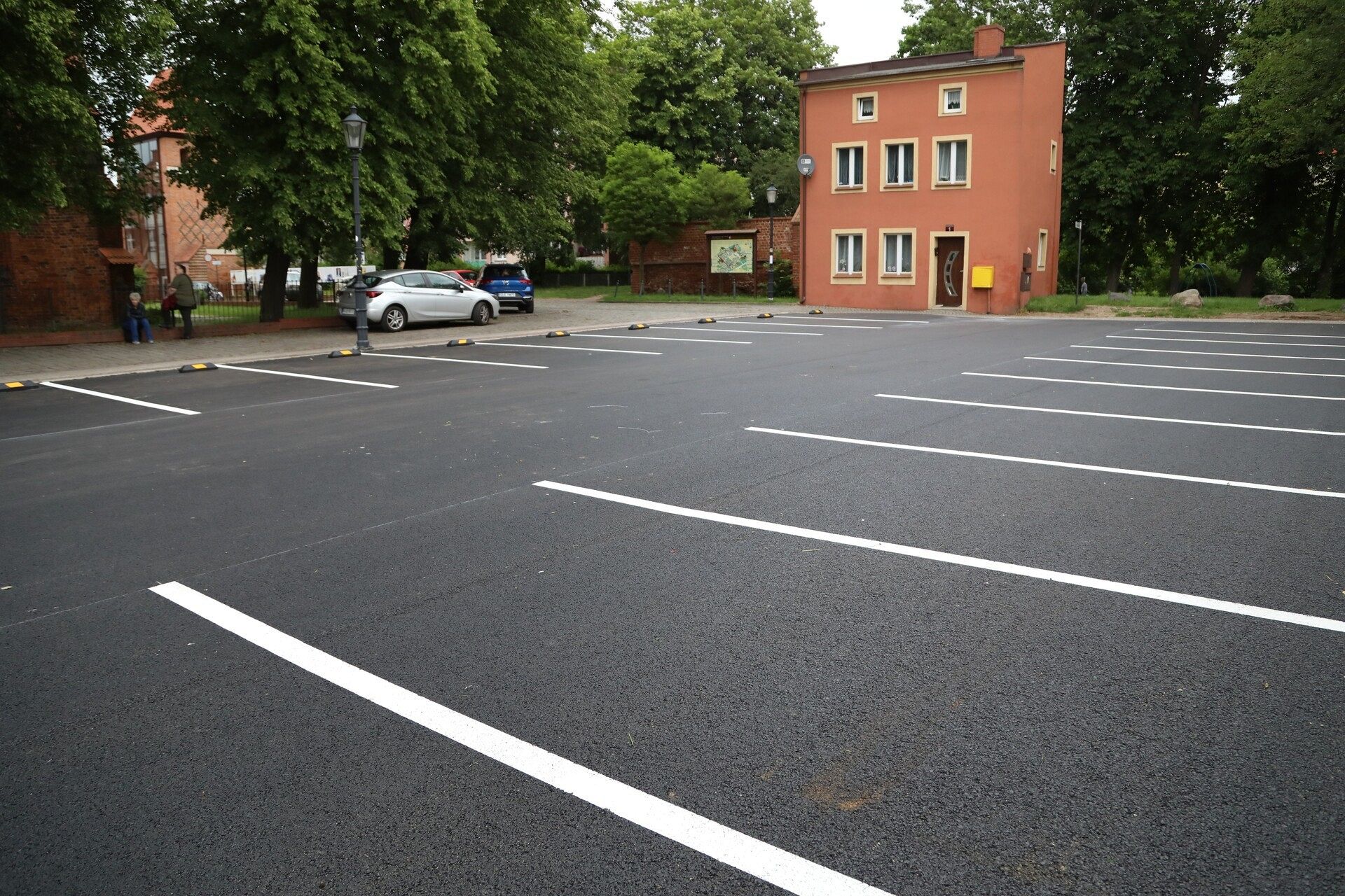Remont nawierzchni na placu św. Jakuba Ap.
