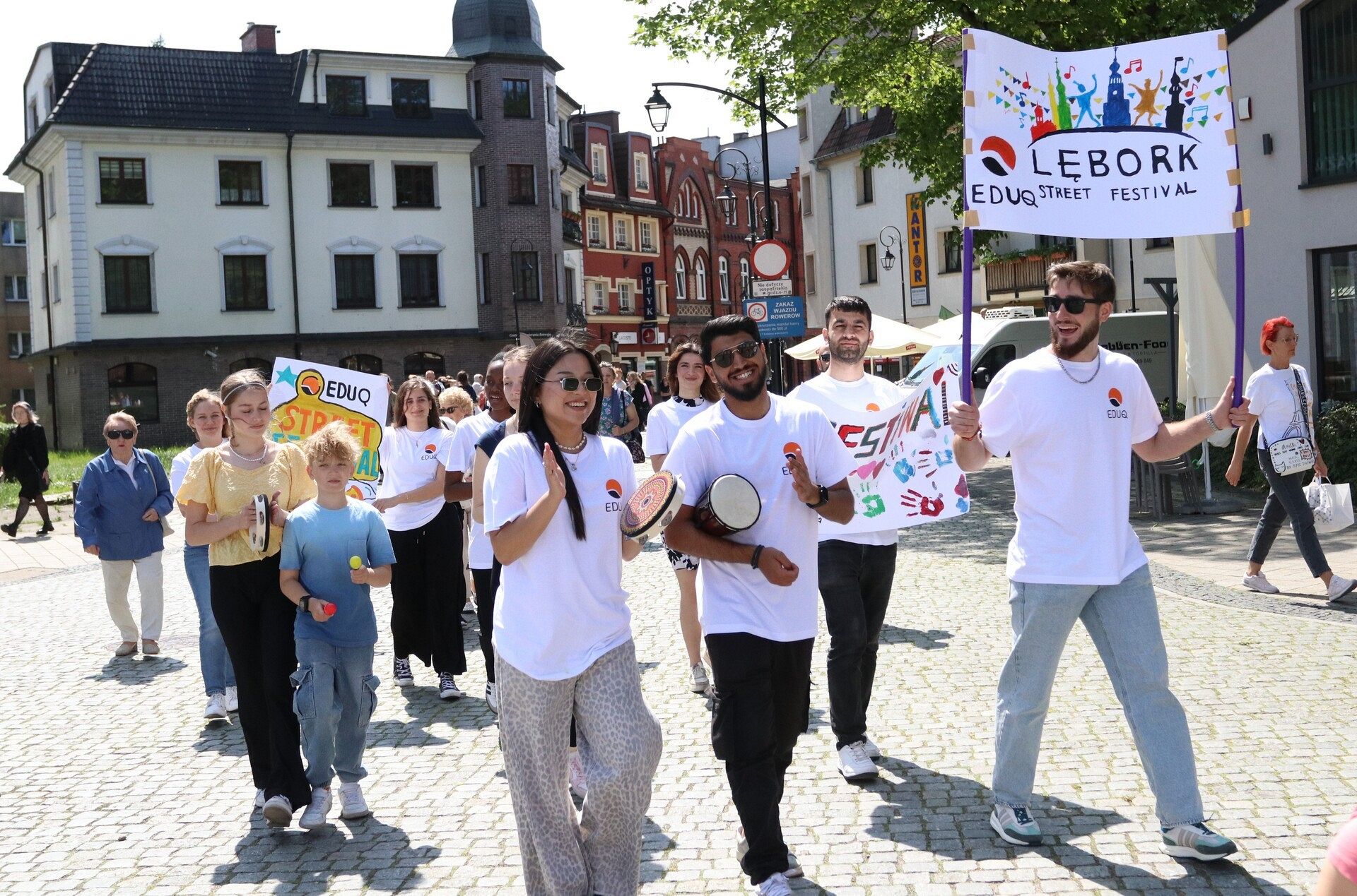 Barwna parada rozkręciła piąty Festiwal Uliczny w