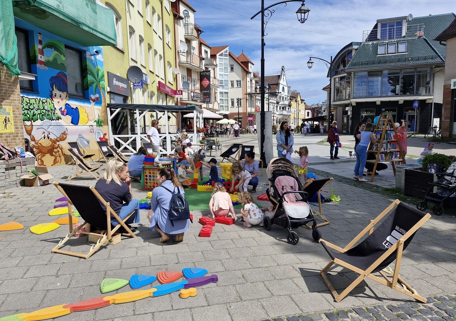 Letnia Czytelnia na Staromiejskiej już otwarta
