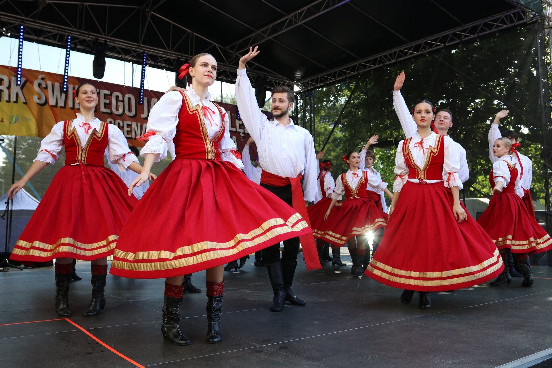 Koncert "Farwny Folk" porwał serca