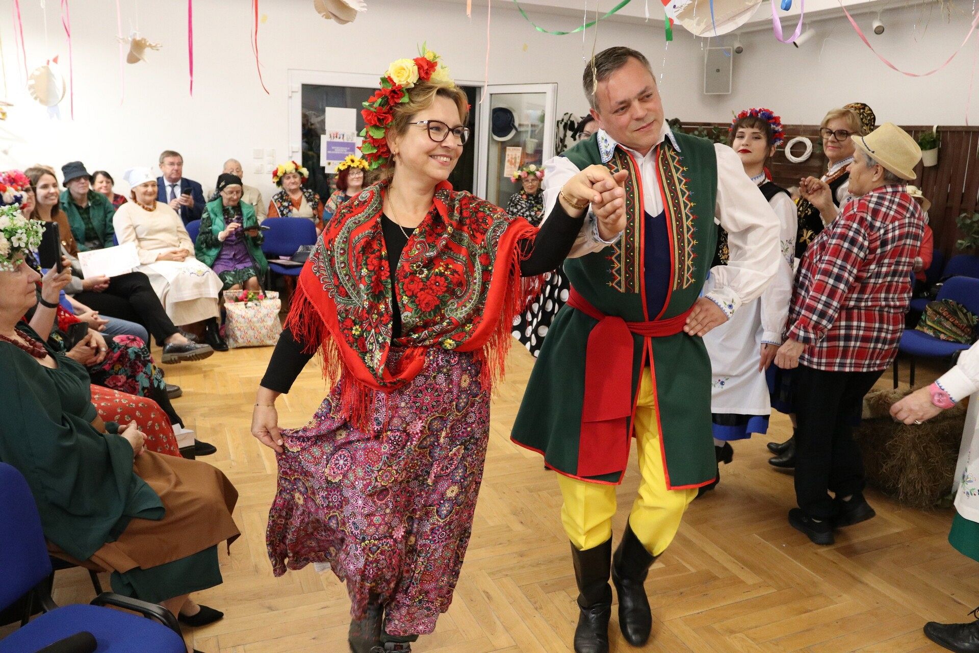 Bal Seniora w rytmie wiejskiej potańcówki