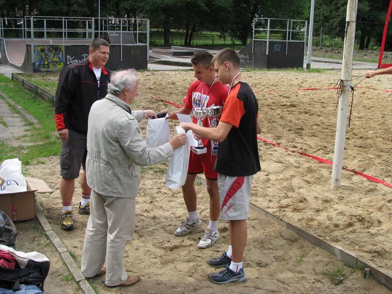 Wakacyjny turniej siatkówki plażowej 2010