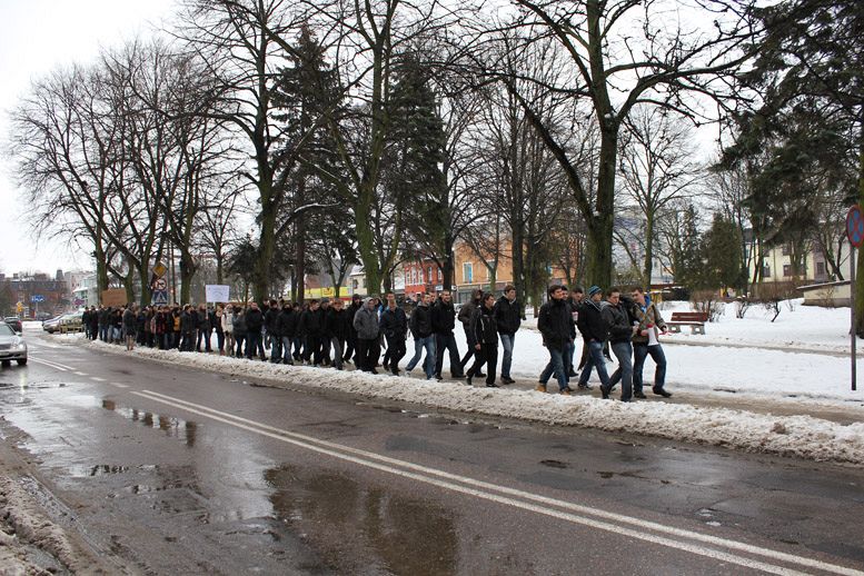 Młodzież w akcji profilaktycznej „Mam haka na