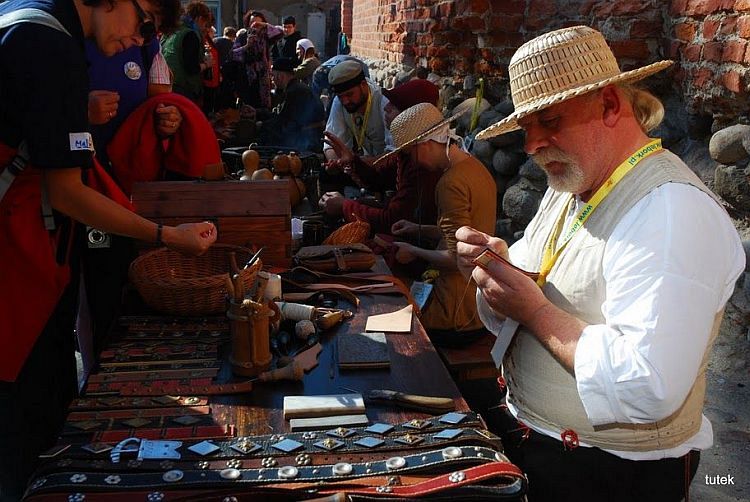 W sobotę dawne rzemiosła, w niedzielę hukną