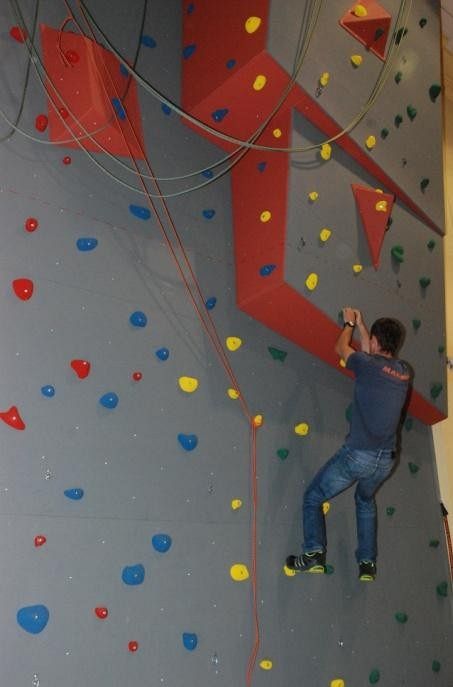 Powstała ścianka wspinaczkowa przy Gimnazjum Nr 1