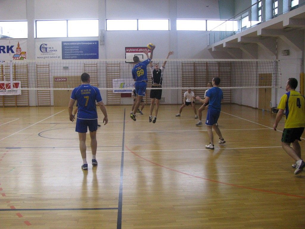 Pierwsza runda play off Amatorskiej Ligi Siatkówki