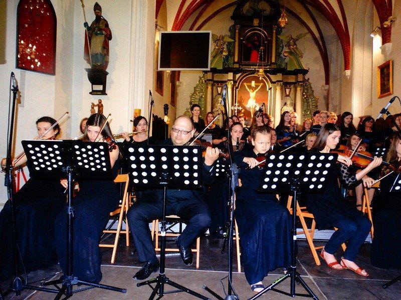 Lęborska Młodzieżowa Orkiestra Kameralna