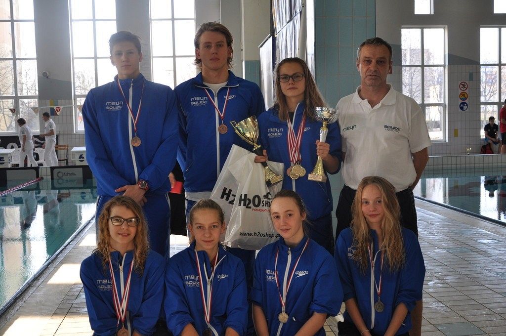 11 medali pływaków SOLEX-u w Mistrzostwach Okręgu
