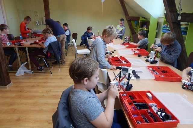 Konstruowanie i programowanie robotów – ostatnie