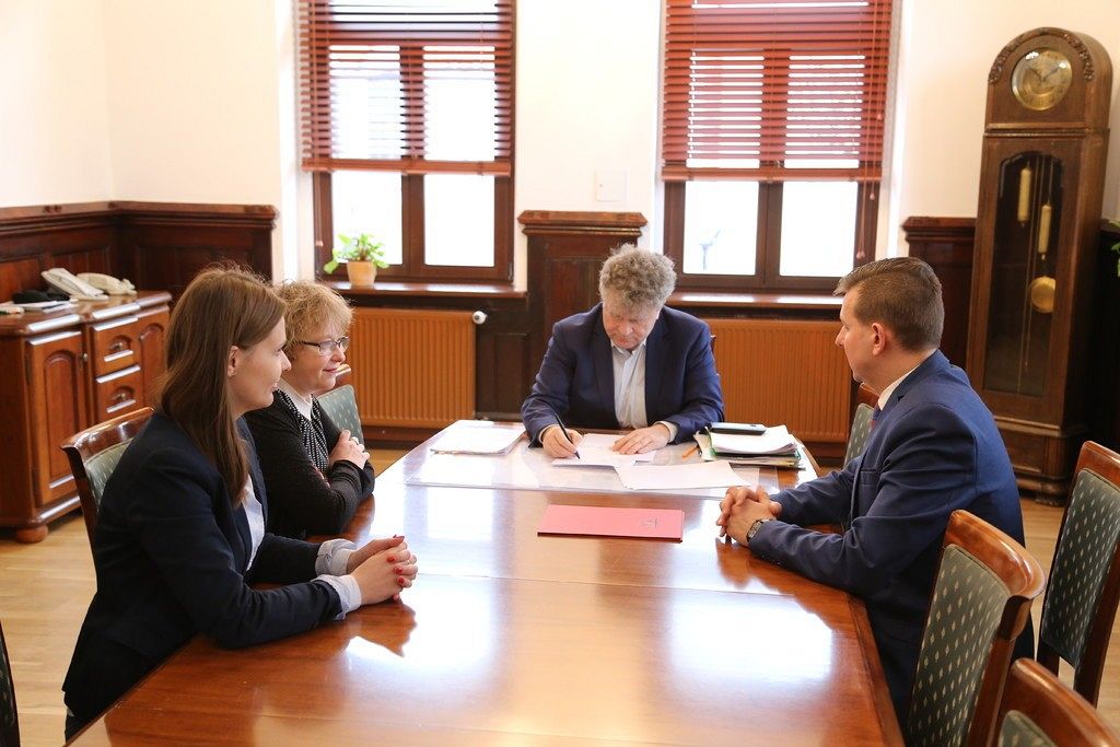 Umowa partnerska ze Stowarzyszeniem EDUQ i Farm