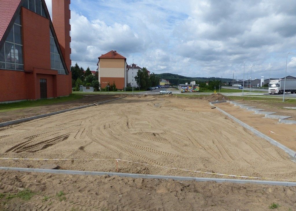 Budowa parkingu przy ul. Teligi zgodnie z