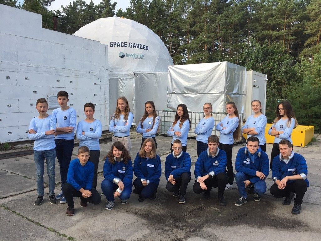 Uczniowie ze Szkoły Podstawowej nr 1 wylądowali…