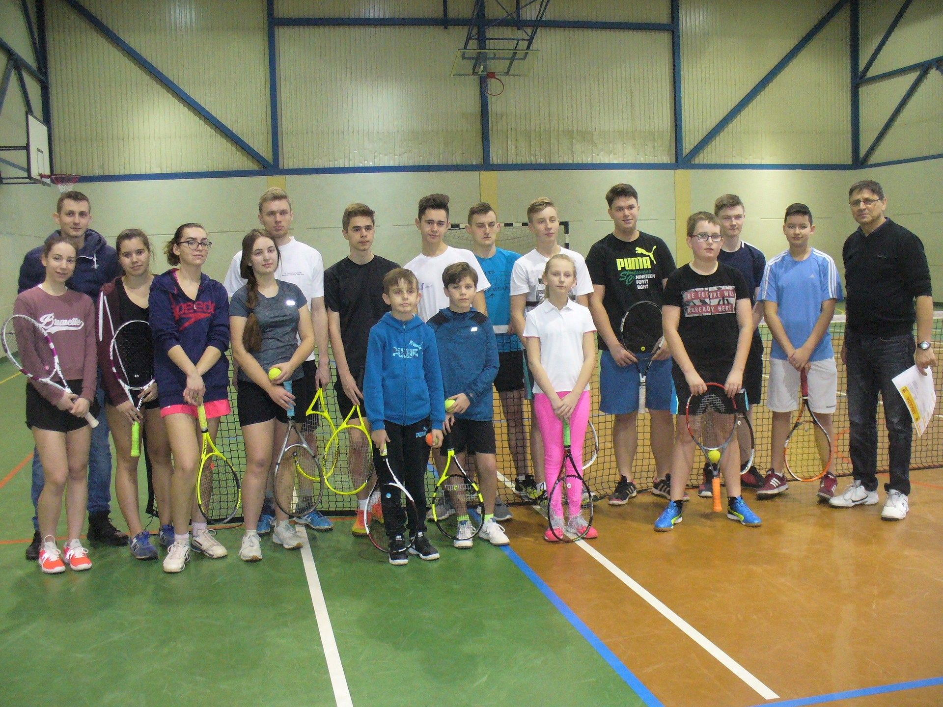 „FERIE Z RAKIETĄ” - Halowy Turniej Tenisa Ziemnego