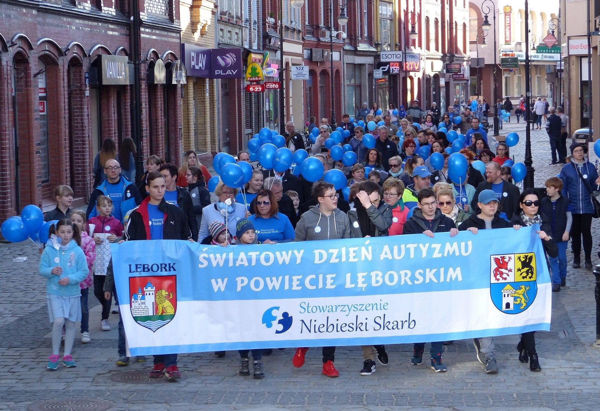 Niebieski Lębork. Podsumowanie kwietniowych Dni