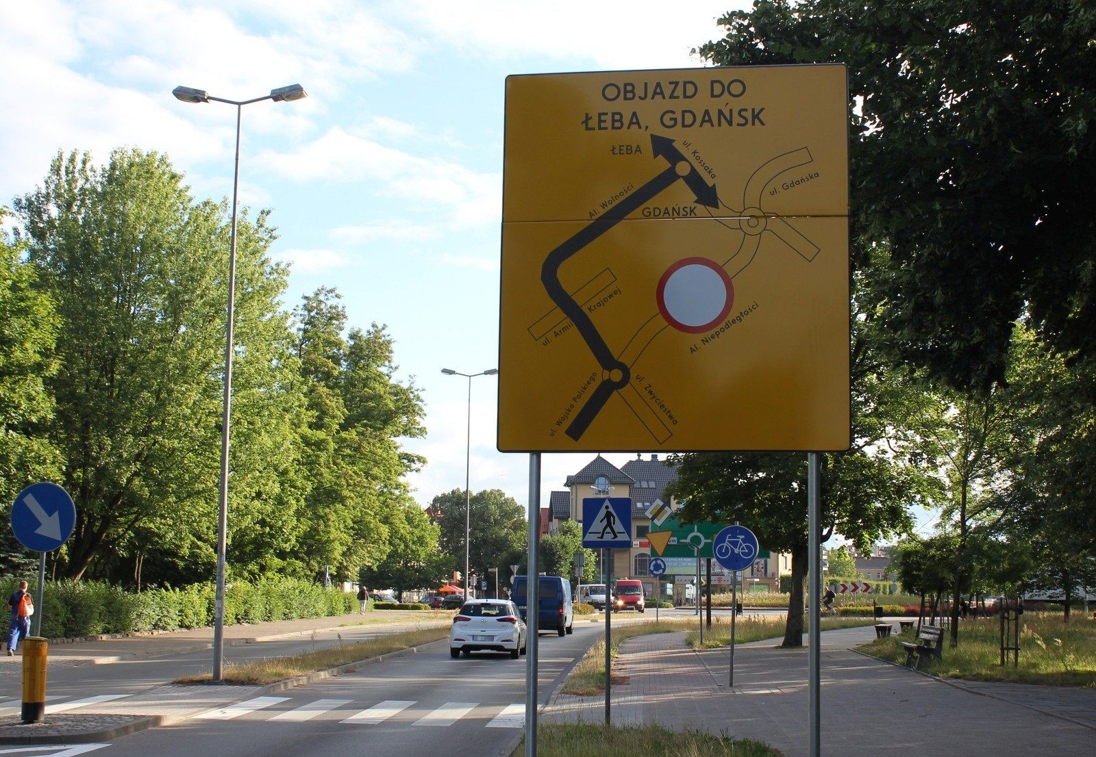 Zamknięte skrzyżowanie Al. Niepodległości z