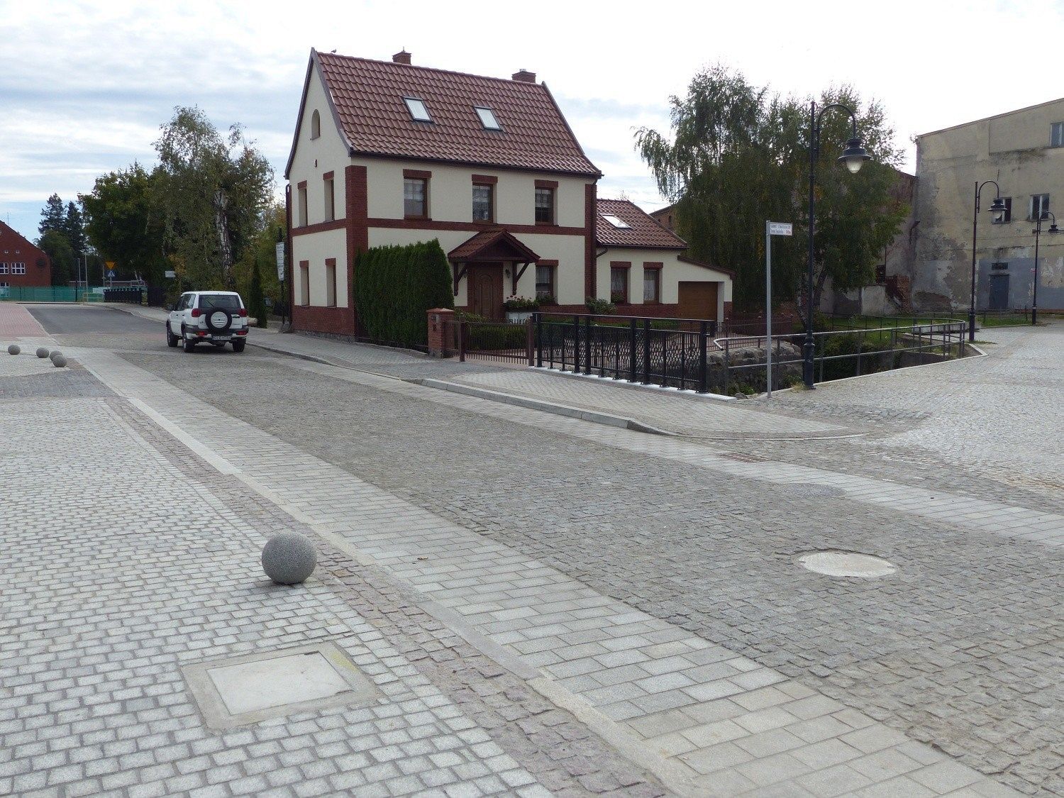 Waryńskiego z mostem nad Kanałem Młyńskim