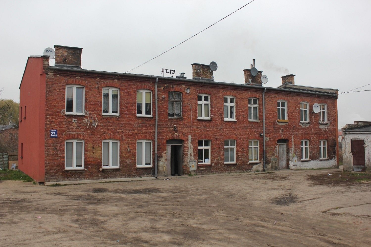 Rewitalizacja pierwszych 19 budynków komunalnych