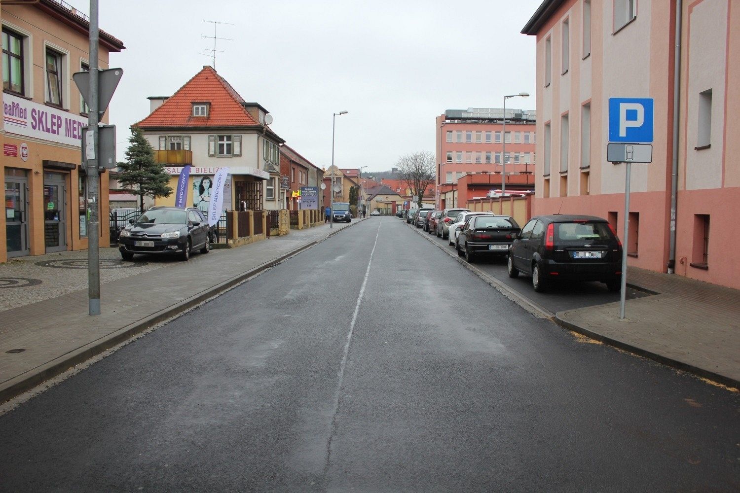 Koniec remontu na Węgrzynowicza. Nowe parkingi i