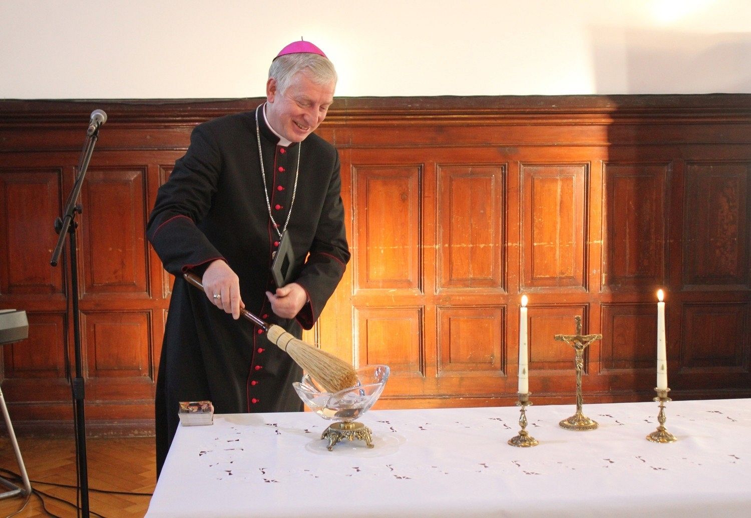 Biskup Kasyna z kolędą w ratuszu