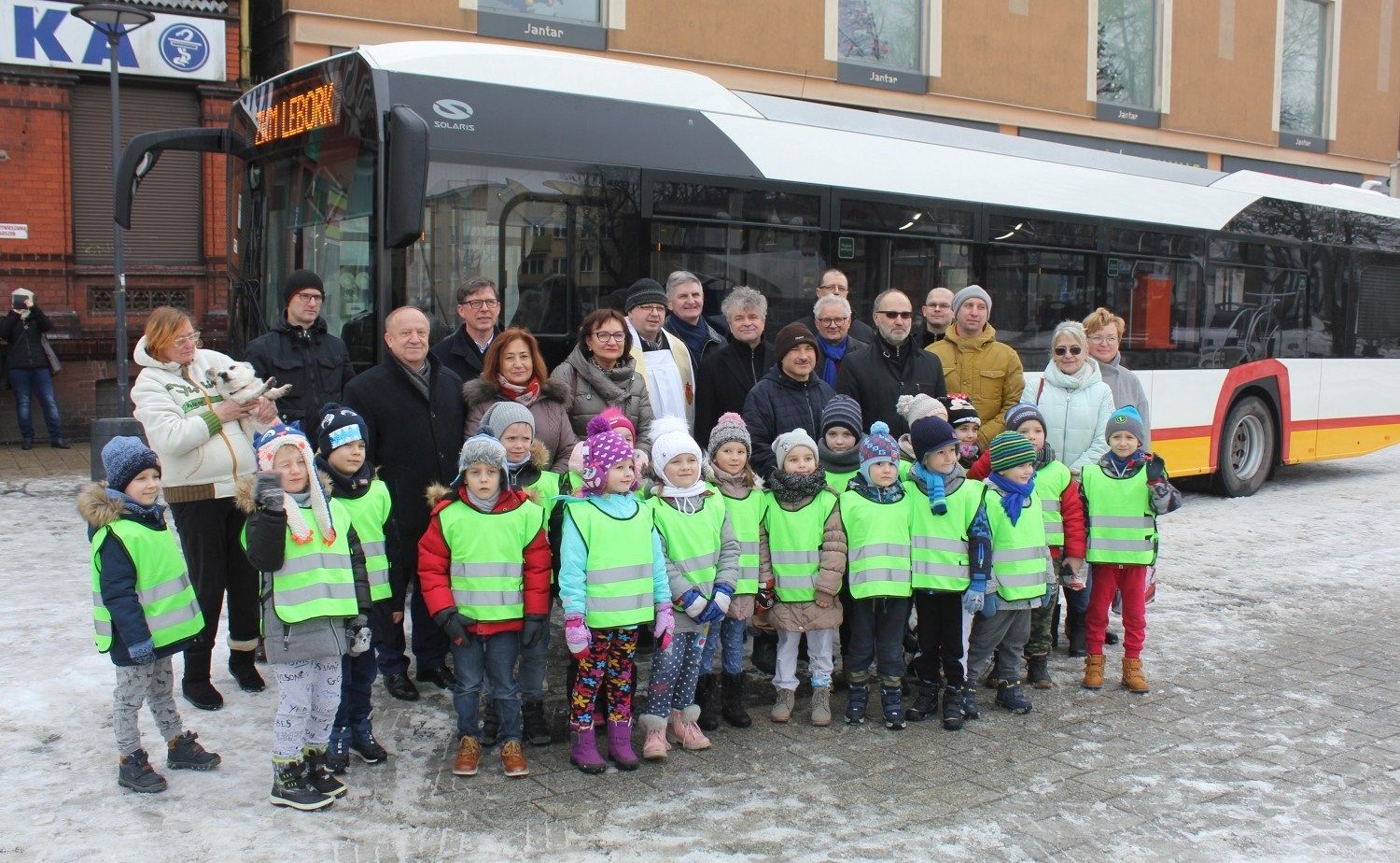 Nowe Solarisy na ulicach Lęborka. Razem będzie ich