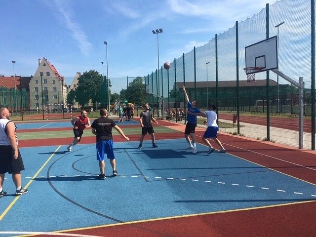 Turniej Koszykówki „KOSZYKARSKIE TRÓJKI”