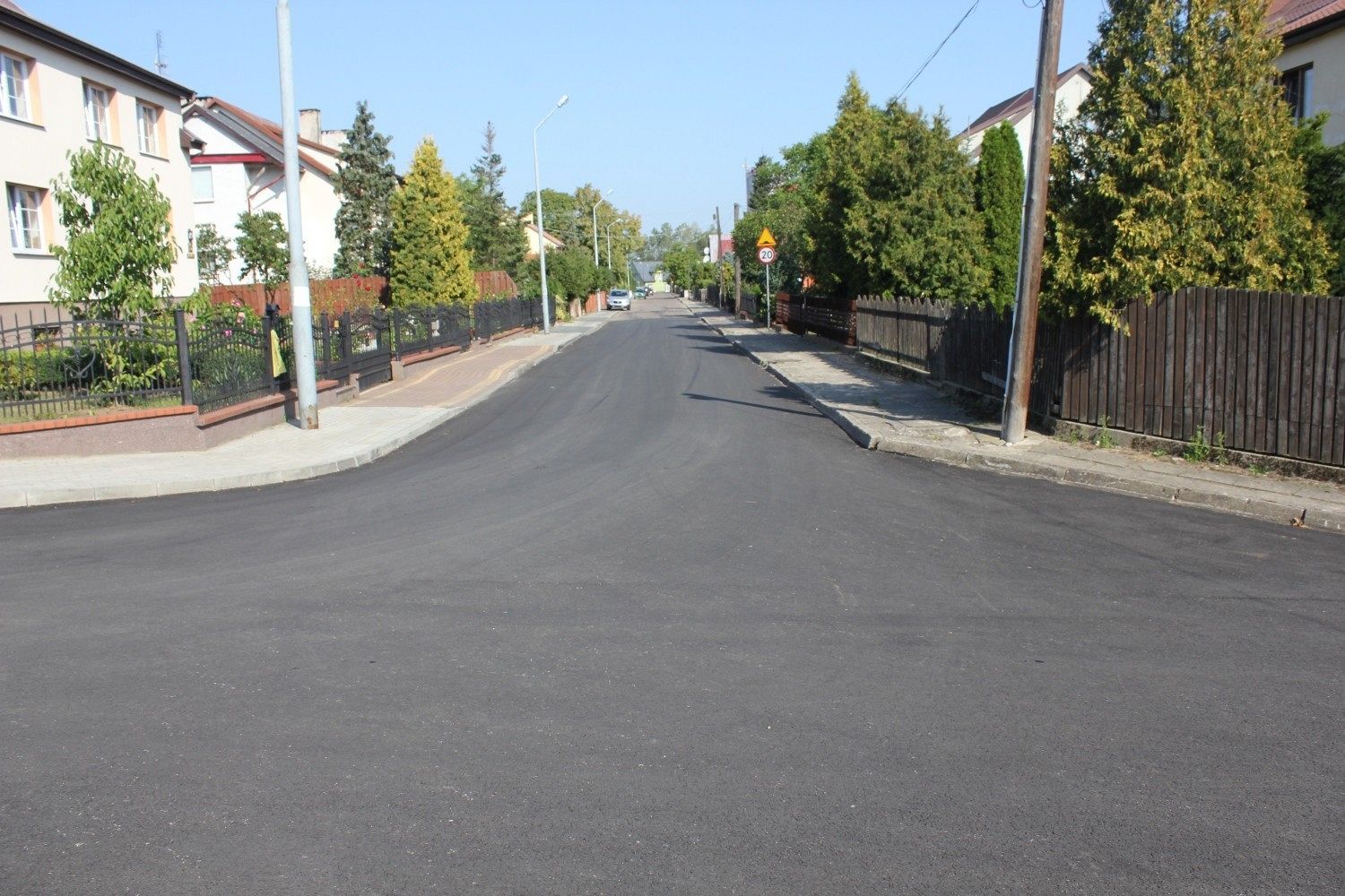 Nowy asfalt na Pionierów, Małoszyckiej, Kolonii i