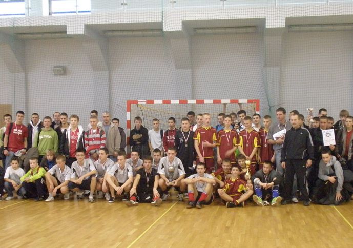 Halowy Gimnazjalny Turniej Piłki Nożnej „OLIMP CUP 1818