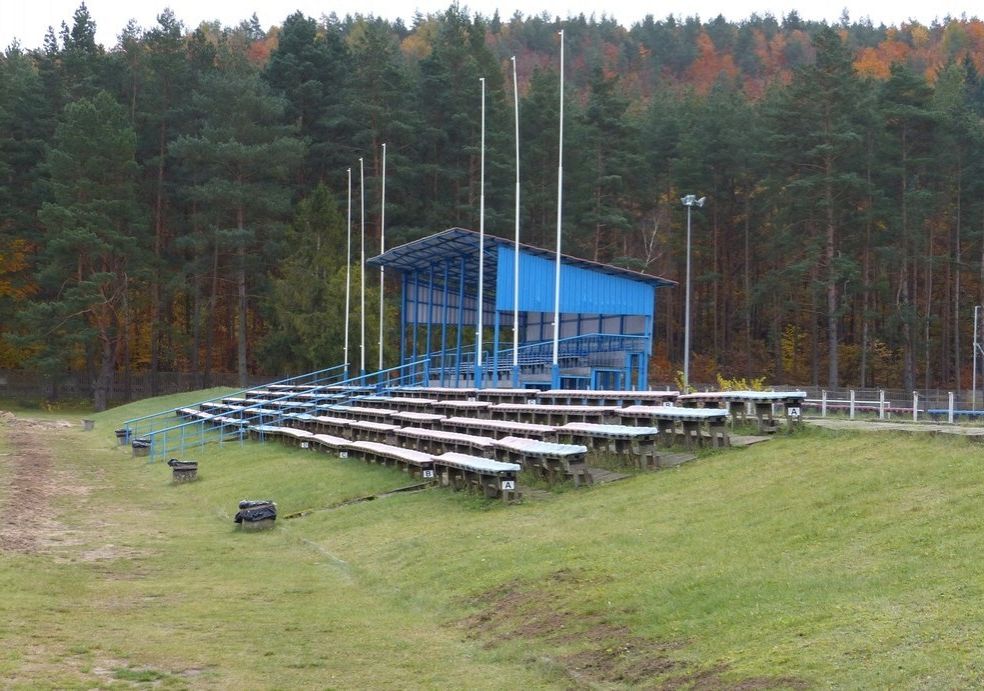 Trybuna z zapleczem na stadionie. Miasto 16662