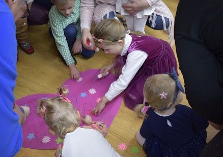 Poranki dla maluchów, które nie chodzą do 23970